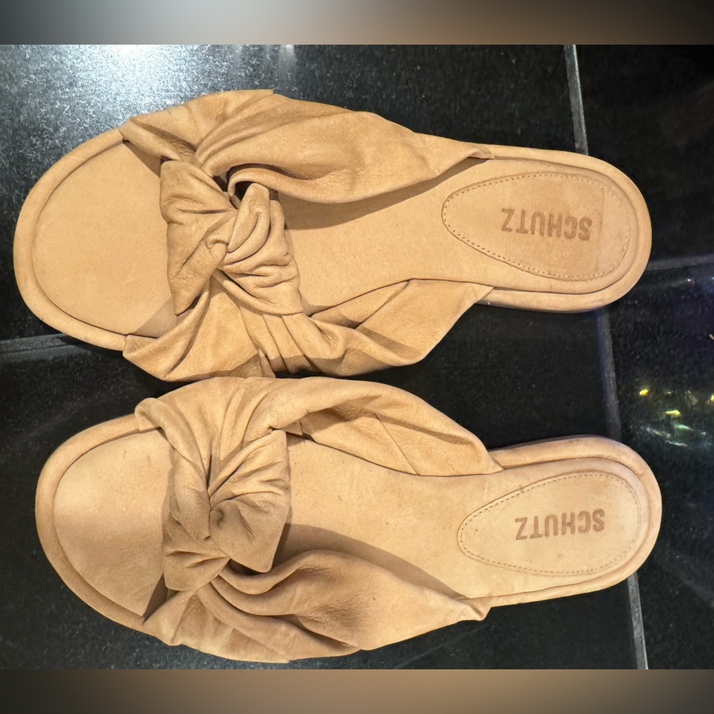 Schutz Nude Suede Flat Slip On Sandals NWOB 7.5 Made In Brazil